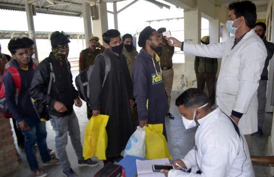Four new corona cases in Jammu and Kashmir, total 18 Four new corona cases in Jammu and Kashmir, total 18