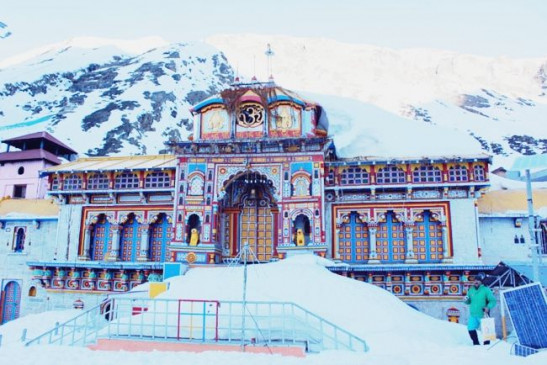 Travel: भारत के प्रसिद्ध धामों में से एक है बद्रीनाथ, जानिए यहां के टॉप टूरिस्ट स्पॉट