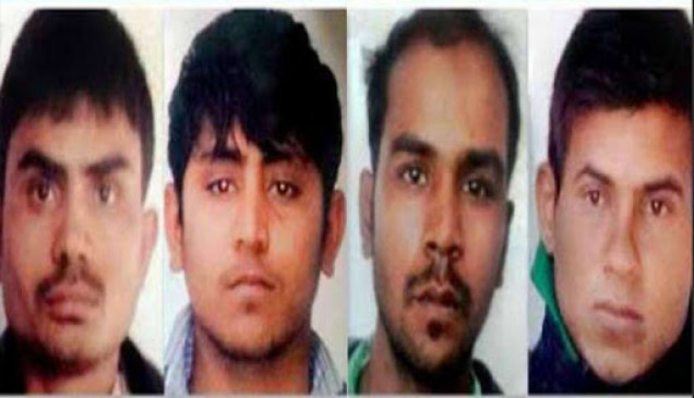 निर्भया केस: कल तिहाड़ जेल पहुंचेगा जल्लाद पवन, फांसी टलवाने की कोशिश में दोषी निर्भया केस: कल तिहाड़ जेल पहुंचेगा जल्लाद पवन, फांसी टलवाने की कोशिश में दोषी