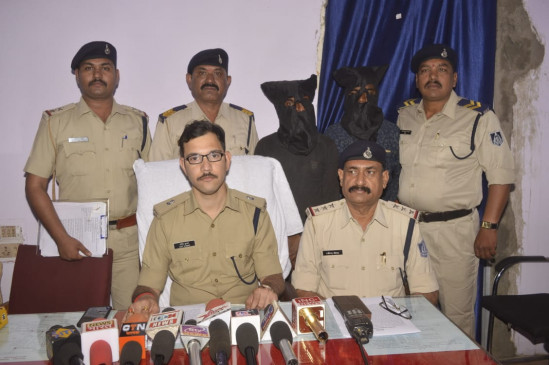 One and a half dozen suspects caught with vicious thief One and a half dozen suspects caught with vicious thief