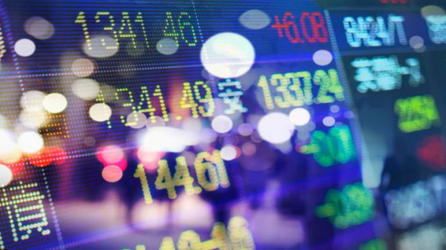 Closing Bell: सेंसेक्स 215 अंक लुढ़का, निफ्टी 11,255 के नीचे बंद हुआ Closing Bell: सेंसेक्स 215 अंक लुढ़का, निफ्टी 11,255 के नीचे बंद हुआ