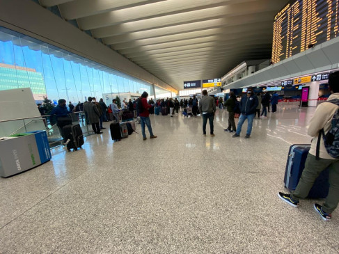 Travelers from Afghanistan, Philippines, Malaysia stopped coming to India Travelers from Afghanistan, Philippines, Malaysia stopped coming to India