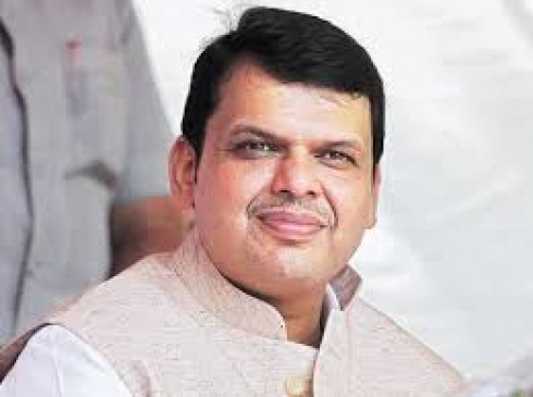 Center has not imposed any condition for distribution of food grains  Fadnavis