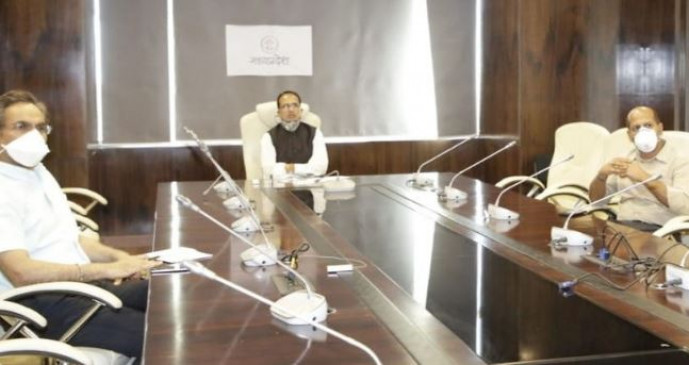 मप्र में कोरोना: भोपाल, इंदौर और उज्जैन पूरी तरह सील, कोरोना बीमारी को छुपाने वाले व्यक्ति पर होगी FIR, राज्य में 24 की मौत, 381 संक्रमित मप्र में कोरोना: भोपाल, इंदौर और उज्जैन पूरी तरह सील, कोरोना बीमारी को छुपाने वाले व्यक्ति पर होगी FIR, राज्य में 24 की मौत, 381 संक्रमित