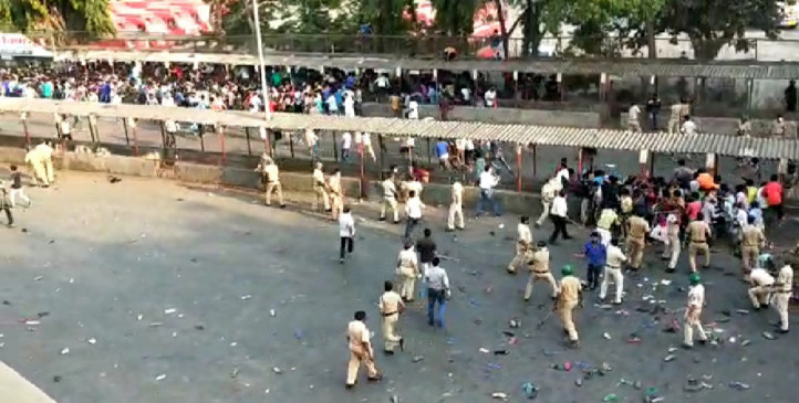 Did Somaiya give a demonstration at the behest of Home Minister Deshmukh