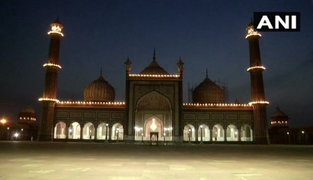 Ramzan: चांद नजर आया, आज से रमजान का पवित्र महीना शुरू, PM मोदी ने दी बधाई