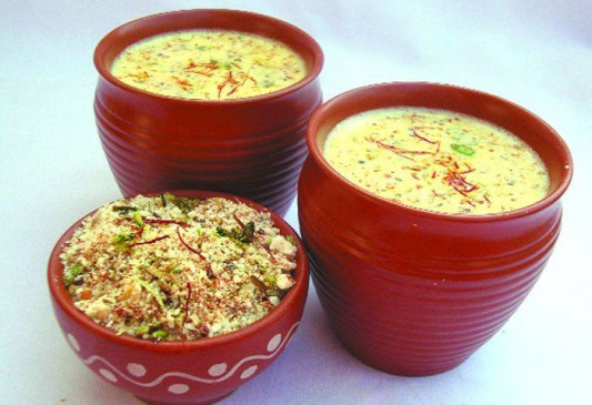 RECIPE: दूध का बढ़ाएं स्वाद, घर पर बनाएं बेसन दूध, बच्चों को आएगा पसंद