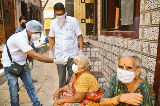 Thermal checking of 10 thousand people from forested clinic closed by private clinic