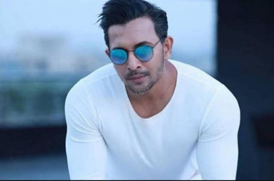 B,Day special: 'डांस इंडिया डांस' के जज का है आज 45वां जन्मदिन, देखें तस्वीरें B,Day special: 'डांस इंडिया डांस' के जज का है आज 45वां जन्मदिन, देखें तस्वीरें