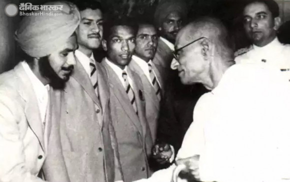 In Pics: पूर्व हॉकी खिलाड़ी बलबीर सिंह का 96 साल की उम्र में निधन, तस्वीरों में देखें उनका शानदार सफर In Pics: पूर्व हॉकी खिलाड़ी बलबीर सिंह का 96 साल की उम्र में निधन, तस्वीरों में देखें उनका शानदार सफर