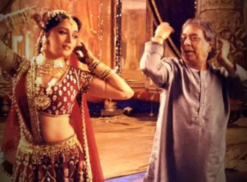 Happy Birthday Madhuri Dixit: अंजाम से लेकर देवदास तक, देखें फिल्म के सेट से माधुरी दीक्षित की अनदेखी तस्वीरें Happy Birthday Madhuri Dixit: अंजाम से लेकर देवदास तक, देखें फिल्म के सेट से माधुरी दीक्षित की अनदेखी तस्वीरें