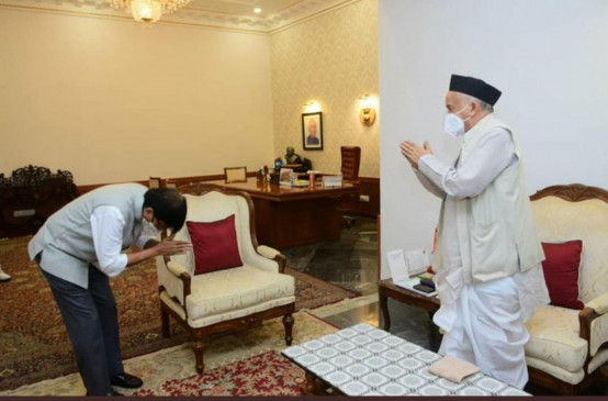 Father-son relationship like chief minister and governor
