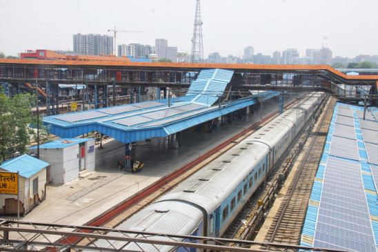  भारतीय रेलवे ने बुकिंग के पहले दिन 16 करोड़ रुपये की कमाई की 