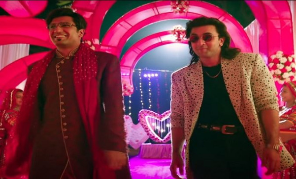 Happy Birthday Vicky Kaushal: इन फिल्मों में विक्की कौशल ने दिखाया अपनी एक्टिंग का जलवा, ये हैं उनकी सबसे ज्यादा कमाई वाली मूवी Happy Birthday Vicky Kaushal: इन फिल्मों में विक्की कौशल ने दिखाया अपनी एक्टिंग का जलवा, ये हैं उनकी सबसे ज्यादा कमाई वाली मूवी