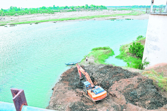 Water level of Kanhan river starts decreasing, impact on city water supply