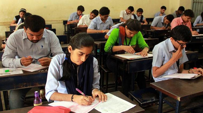 मध्य प्रदेश: CM शिवराज का बड़ा फैसला- 18 लाख छात्रों को बगैर परीक्षा दिए अगली कक्षा में मिलेगा दाखिला