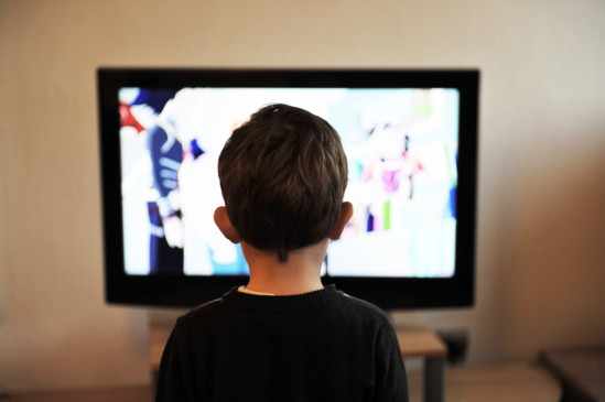  बॉलीवुड फिल्में बच्चों में अस्वास्थ्यकर आदतों को बढ़ावा दे रहीं : अध्ययन 