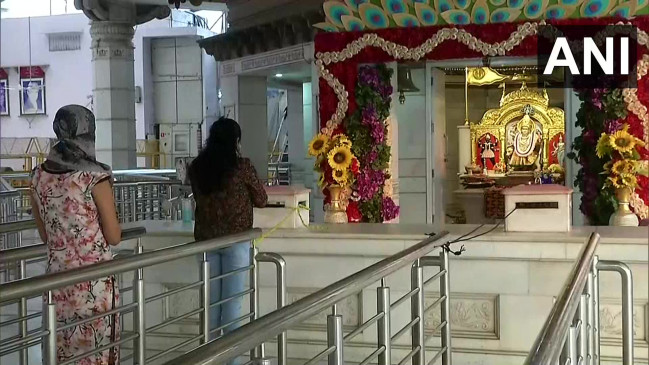 भारत में कोरोना: आज से शुरू हुआ अनलॉक 1 का दूसरा चरण, मंदिर-मॉल-रेस्तरां खुले, इन बातों का रखना होगा ध्यान