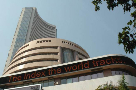 Share Market: तेजी के साथ कारोबार कर रहा शेयर बाजार, रिलायंस का शेयर 52 सप्ताह के उच्चतम स्तर पर पहुंचा Share Market: तेजी के साथ कारोबार कर रहा शेयर बाजार, रिलायंस का शेयर 52 सप्ताह के उच्चतम स्तर पर पहुंचा