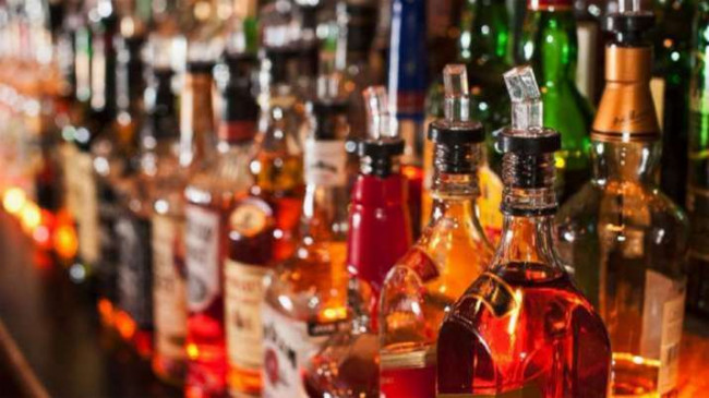 Delhi Liquor Price: दिल्ली में आज से सस्ती होगी शराब, नहीं लगेगा 70% स्पेशल कोरोना टैक्स, आदेश जारी Delhi Liquor Price: दिल्ली में आज से सस्ती होगी शराब, नहीं लगेगा 70% स्पेशल कोरोना टैक्स, आदेश जारी