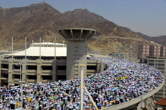  मक्का की मस्जिदें रविवार को फिर से खुलेंगी 