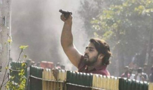  शाहरुख पठान दिल्ली दंगों की साजिश का हिस्सा : चार्जशीट 