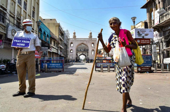 कोरोना संकट: देश में लॉकडाउन से बढ़ी बेरोजगारी, 24 % लोगों ने गंवाई नौकरी, हर पांचवे व्यक्ति में एक बेरोजगार कोरोना संकट: देश में लॉकडाउन से बढ़ी बेरोजगारी, 24 % लोगों ने गंवाई नौकरी, हर पांचवे व्यक्ति में एक बेरोजगार
