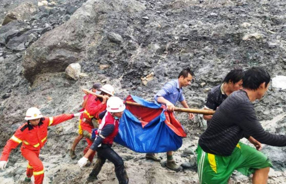 म्यांमार: जेड खदान में हुए भूस्खलन में अब तक 160 से ज्यादा की मौत, लापता लोगों की तलाश जारी म्यांमार: जेड खदान में हुए भूस्खलन में अब तक 160 से ज्यादा की मौत, लापता लोगों की तलाश जारी