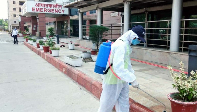 400 bed Kovid Hospital ready in Noida, Additional Chief Secretary inspects