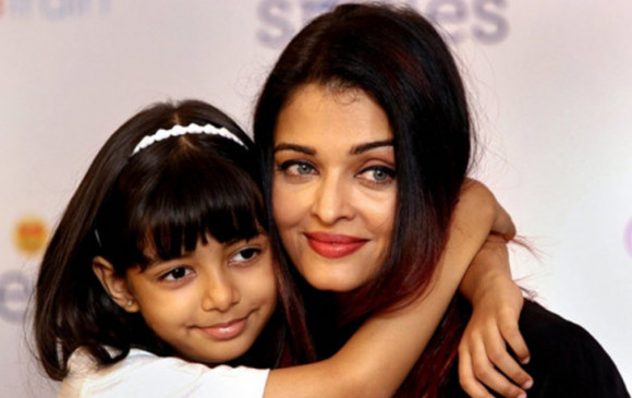 Coronavirus: ऐश्वर्या और आराध्या की कोविड-19 रिपोर्ट निगेटिव आने पर नानावटी अस्पताल से मिली छुट्टी, अभिषेक बच्चन ने शेयर की गुडन्यूज Coronavirus: ऐश्वर्या और आराध्या की कोविड-19 रिपोर्ट निगेटिव आने पर नानावटी अस्पताल से मिली छुट्टी, अभिषेक बच्चन ने शेयर की गुडन्यूज