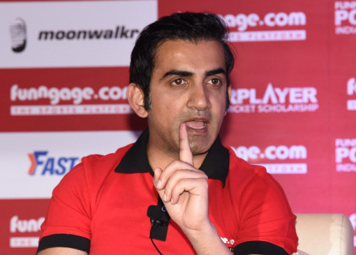 Gambhir remembered the days spent in the same room with Dhoni