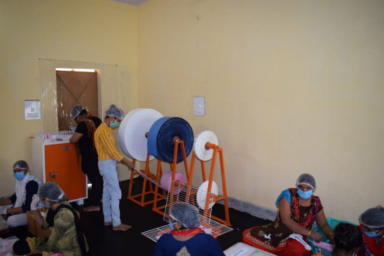 Gautam Buddha Nagar: Police family women will make sanitary pads