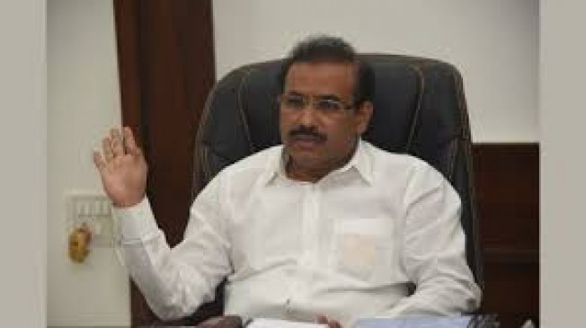 Health minister wants to take help of flying scoot to implement government order regarding corona