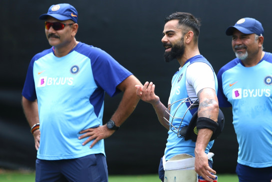 Kohli, Shastri congratulated Sridhar on his birthday
