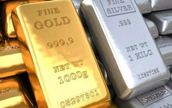 Gold-Silver: MCX पर रिकॉर्ड 60000 रुपये प्रति किलो हुई चांदी, सोना भी नई उंचाई पर Gold-Silver: MCX पर रिकॉर्ड 60000 रुपये प्रति किलो हुई चांदी, सोना भी नई उंचाई पर