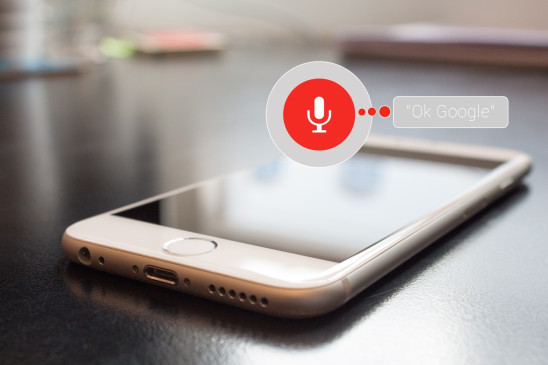 Now Google Assistant can read and translate text on KAOS