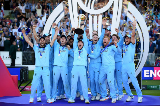 क्रिकेट: पिछले साल आज ही के दिन इंग्लैंड पहली बार बना था वर्ल्ड चैंपियन, फाइनल में बाउंड्री नियम से न्यूजीलैंड को दी थी मात