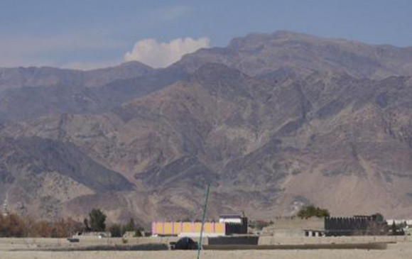 Rocket Attack: पाक सेना ने अफगानिस्तान पर किया हमला, 9 लोगों की मौत, 50 से अधिक घायल Rocket Attack: पाक सेना ने अफगानिस्तान पर किया हमला, 9 लोगों की मौत, 50 से अधिक घायल