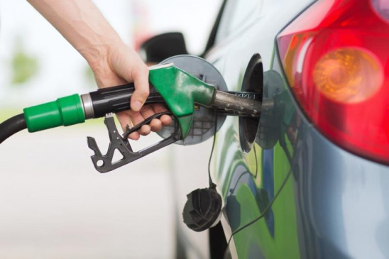 Fuel Price: डीजल की बढ़ती कीमतों से मिली राहत, जानें आज के दाम