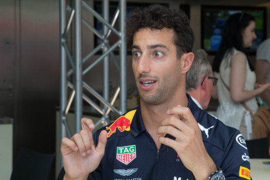 Ricadre told why some racers would not sit on their knees