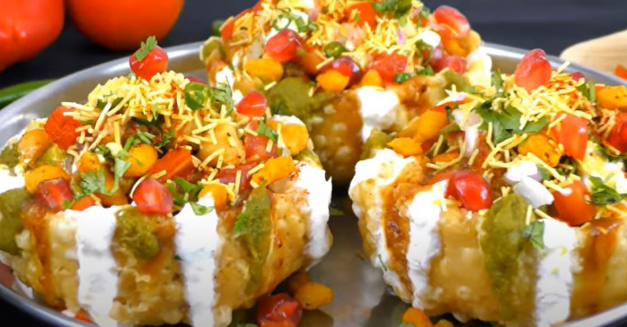 Snacks: ऐसे बनाएं चटपटी और कुरकुरी कटोरी चाट, आसान है रेसिपी Snacks: ऐसे बनाएं चटपटी और कुरकुरी कटोरी चाट, आसान है रेसिपी