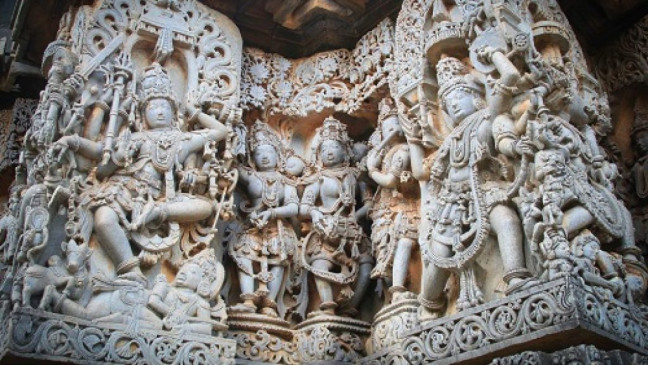 अजब-गजब: एक ऐसा अनोखा मंदिर, जिसे माना जाता है भारतीय कला का बेजोड़ नमूना अजब-गजब: एक ऐसा अनोखा मंदिर, जिसे माना जाता है भारतीय कला का बेजोड़ नमूना