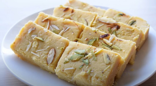 Sweet: बेसन मिल्क केक बनाएं सिर्फ 15 मिनट में, जानें इसकी आसान रेसिपी