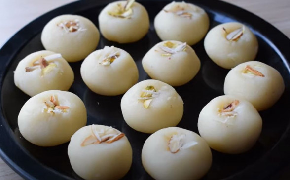 Sweet: बिना मावा, चाशनी के सिर्फ 3 चीजों से बनाएं राइस मिल्क पेड़े, जानें रेसिपी Sweet: बिना मावा, चाशनी के सिर्फ 3 चीजों से बनाएं राइस मिल्क पेड़े, जानें रेसिपी