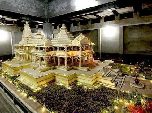  एटा में राम मंदिर के लिए बन रहा है 2,100 किलोग्राम के घंटा 