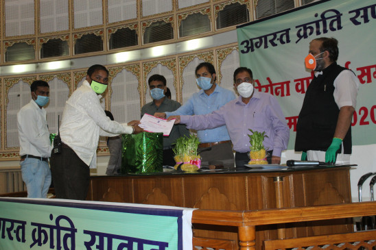 August Revolution Week: 79 Corona Warriors of Municipal Corporation honored for best work in prevention of corona infection