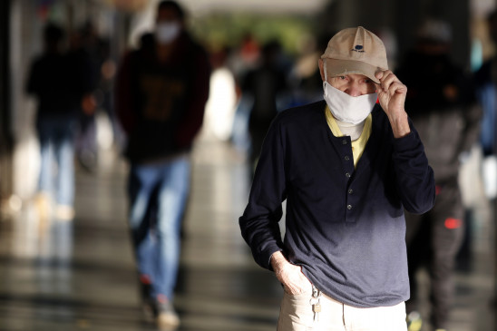 Death toll from Corona in Brazil crosses 100,000