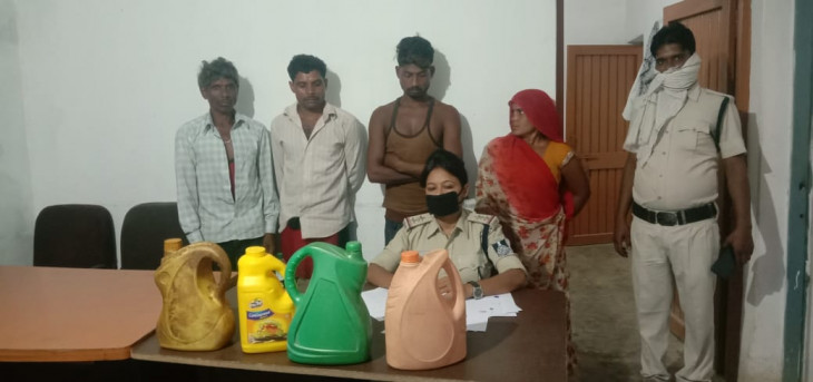 Husband-wife, father-son arrested with illegal liquor
