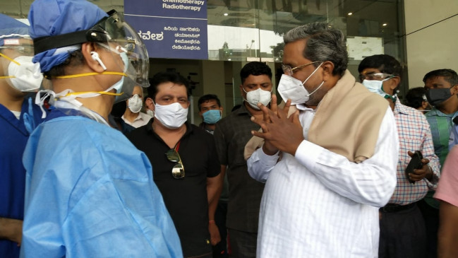 Karnataka: Former Chief Minister Siddaramaiah discharged from Kovid Hospital