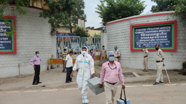 Two ward boys of Male-Female Medical of District Hospital found positive